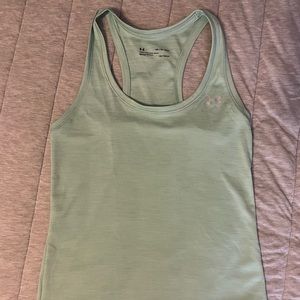 under armour tank! 💙